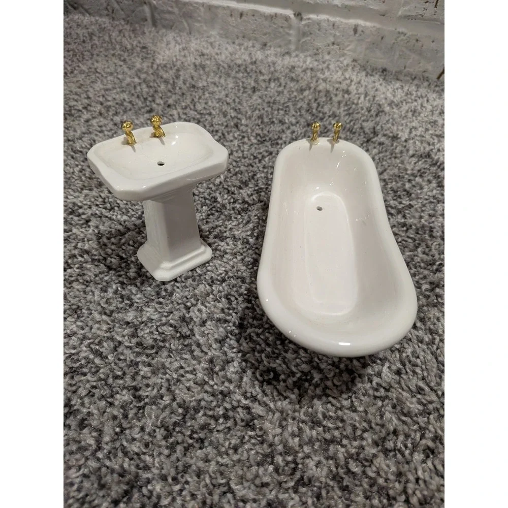 Vintage Dollhouse Miniature Porcelain Ceramic Pedestal Sink Clawfoot Tub White